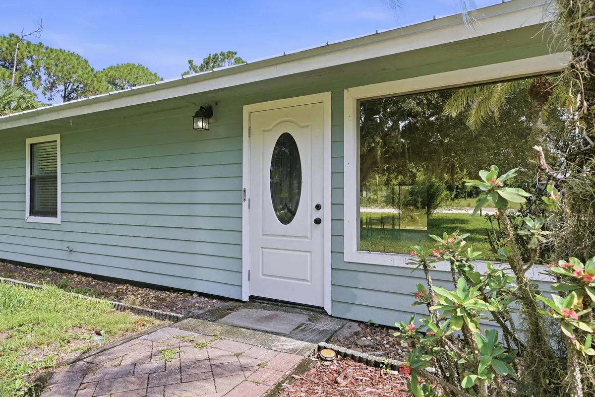 Front Exterior at 7980 21ST Street, Vero Beach
