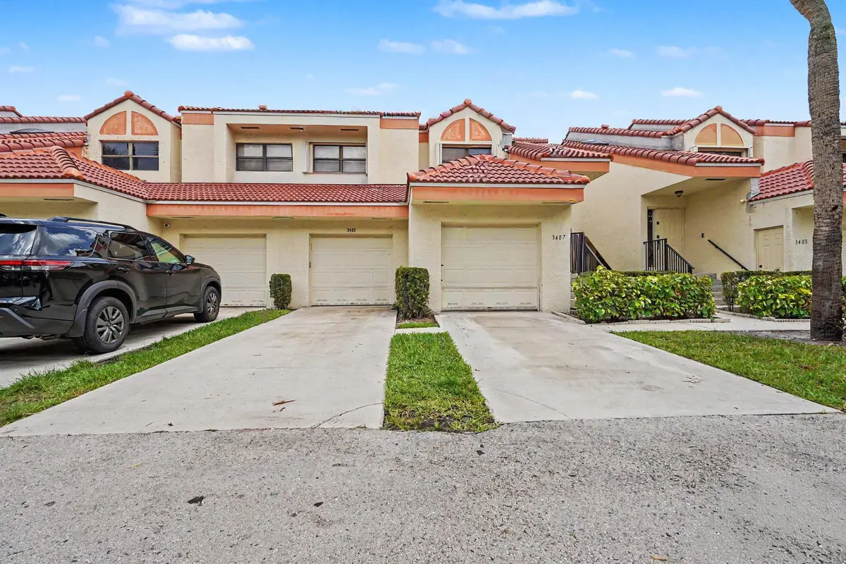 DSC05454 at 3405 EMERALD OAKS Drive 207, Hollywood