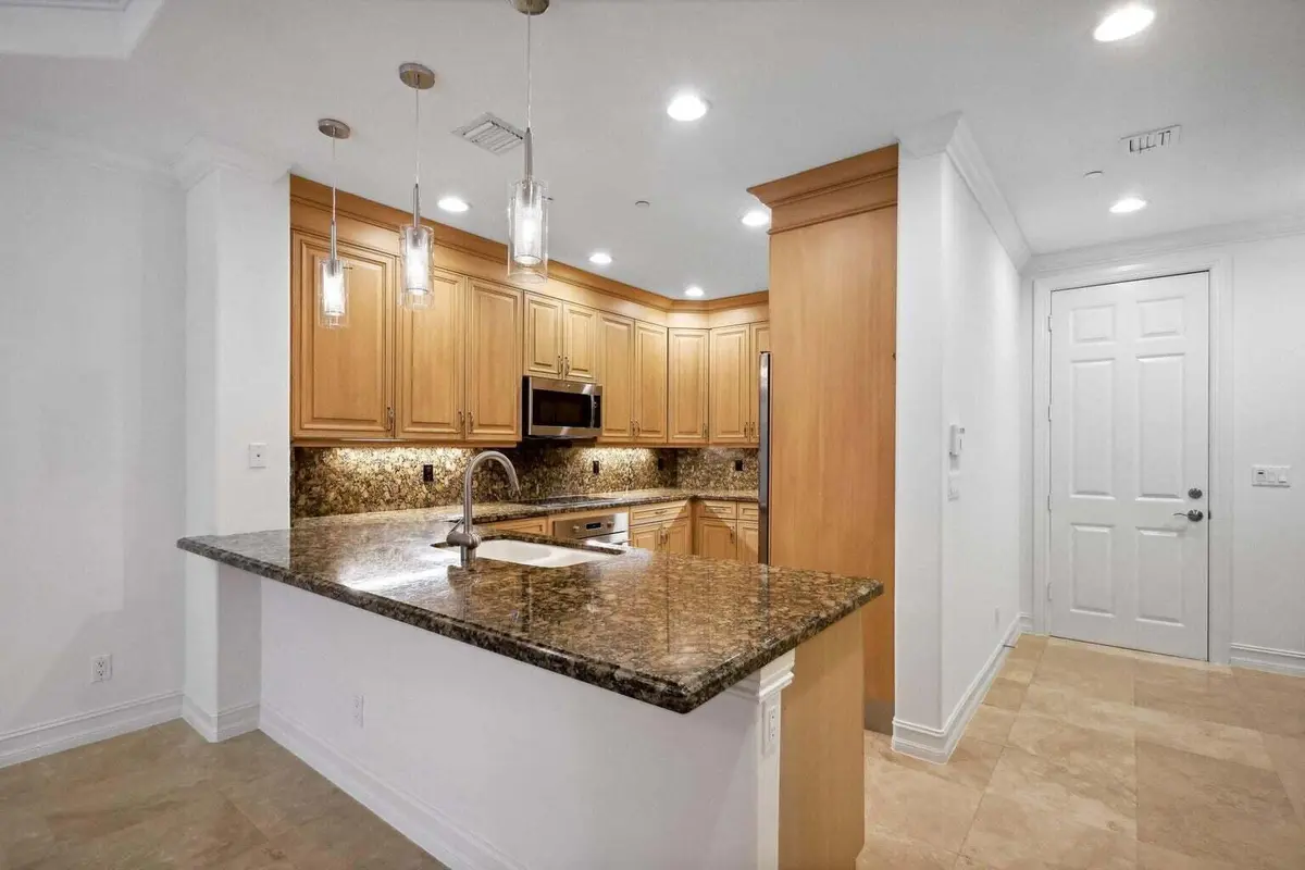 20240524155525998795000000-o at 3863 NE 22nd Way, Lighthouse Point