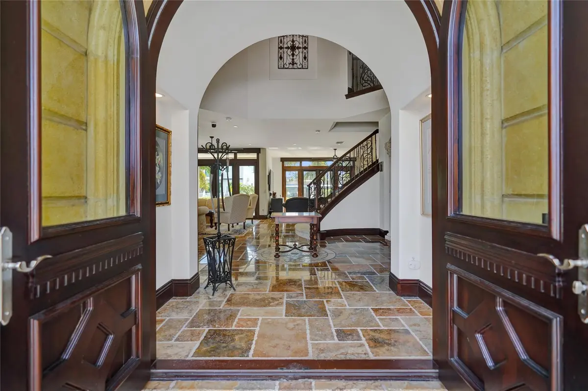 Photo 5 at 4930 NE 27th Terrace, Lighthouse Point