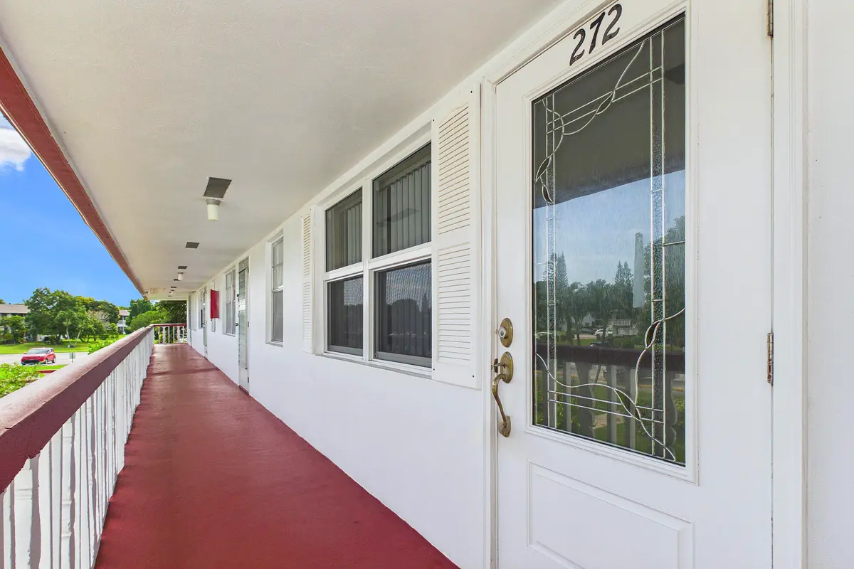 Balcony at 272 NORTHAMPTON N, West Palm Beach