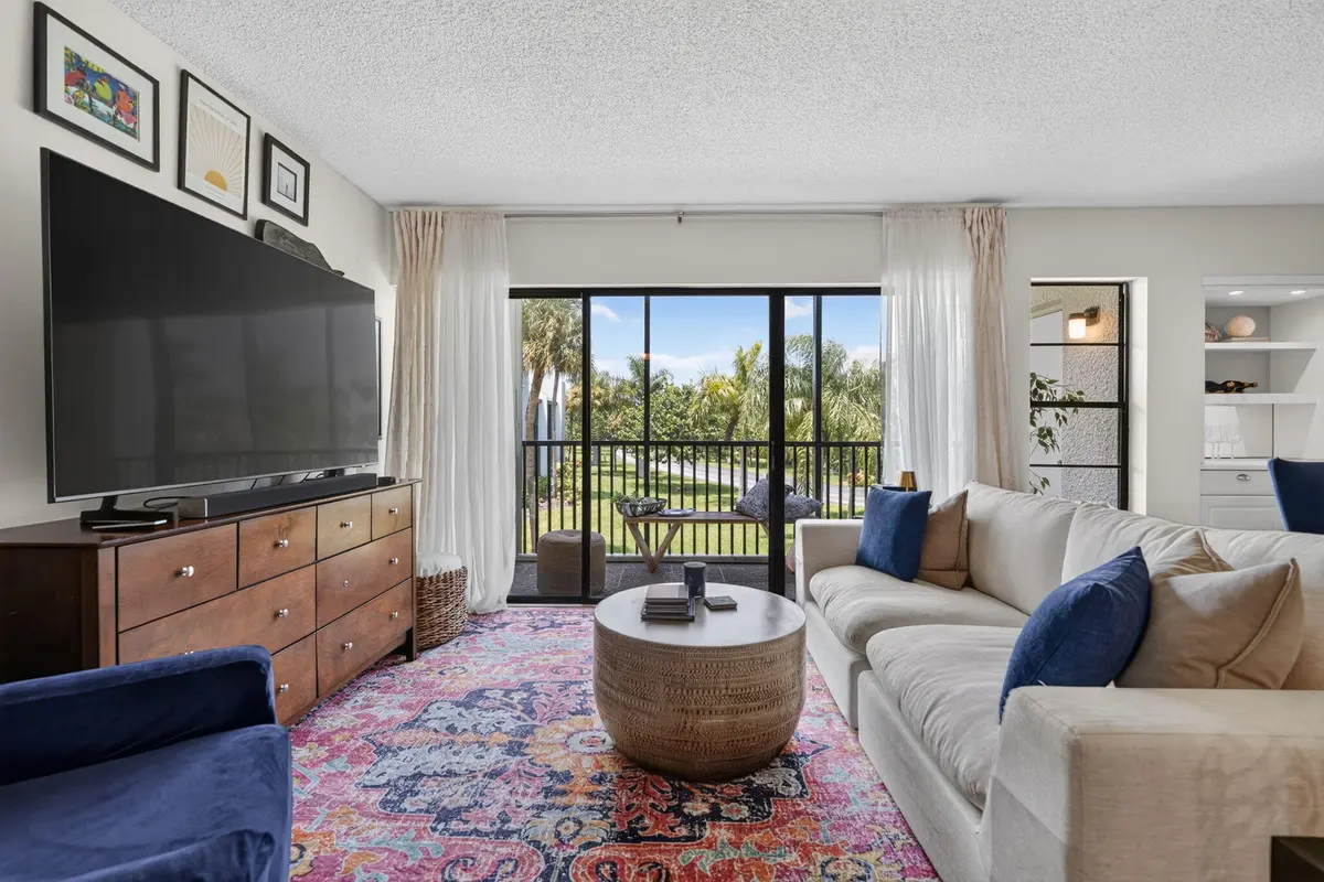 Living Area at 1605 S Us Highway 1 V1-203, Jupiter