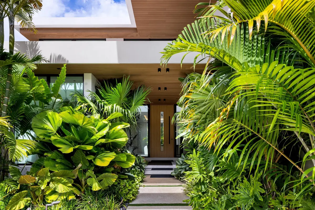Front 3 at 41 NURMI Drive, Fort Lauderdale