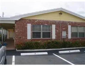 Photo 8 at 4540 Bougainvilla Drive 9, Lauderdale-By-The-Sea