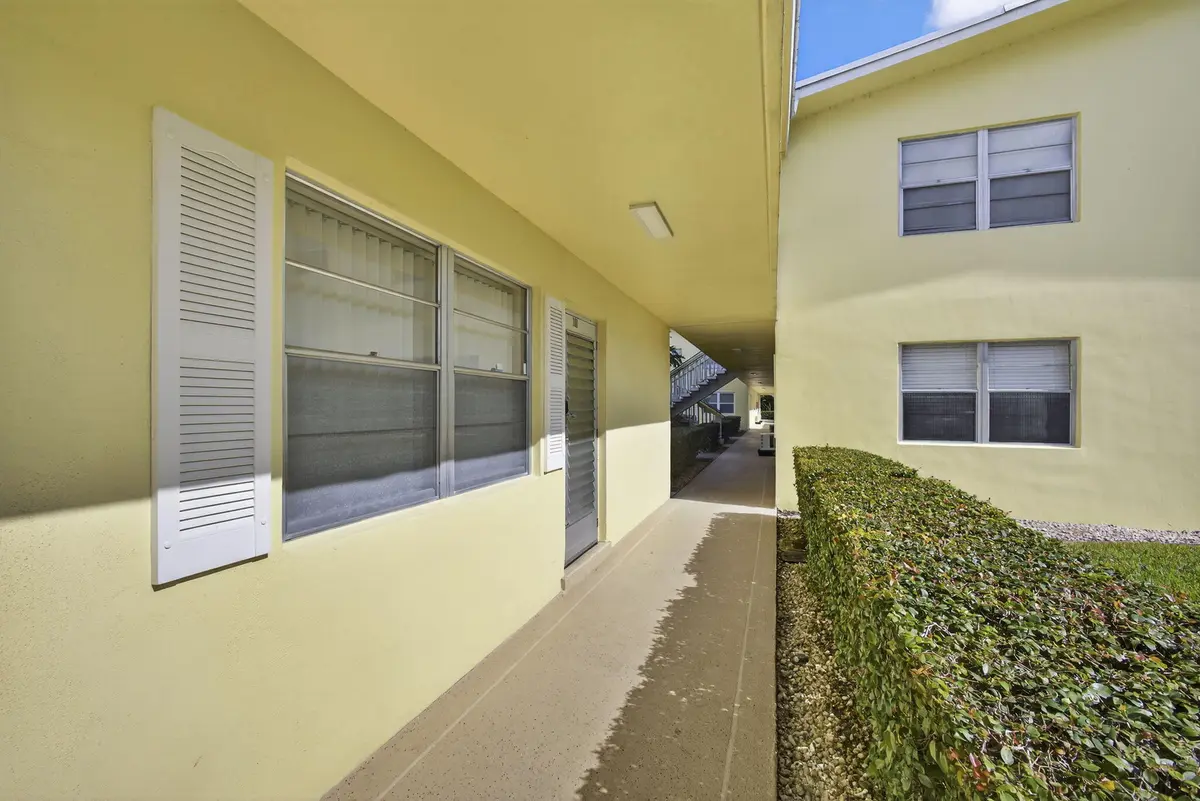 5-web-or-mls-BS1A4212 at 100 SHEFFIELD, West Palm Beach
