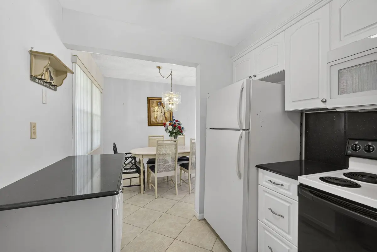 21-web-or-mls-BS1A4302 at 100 SHEFFIELD, West Palm Beach