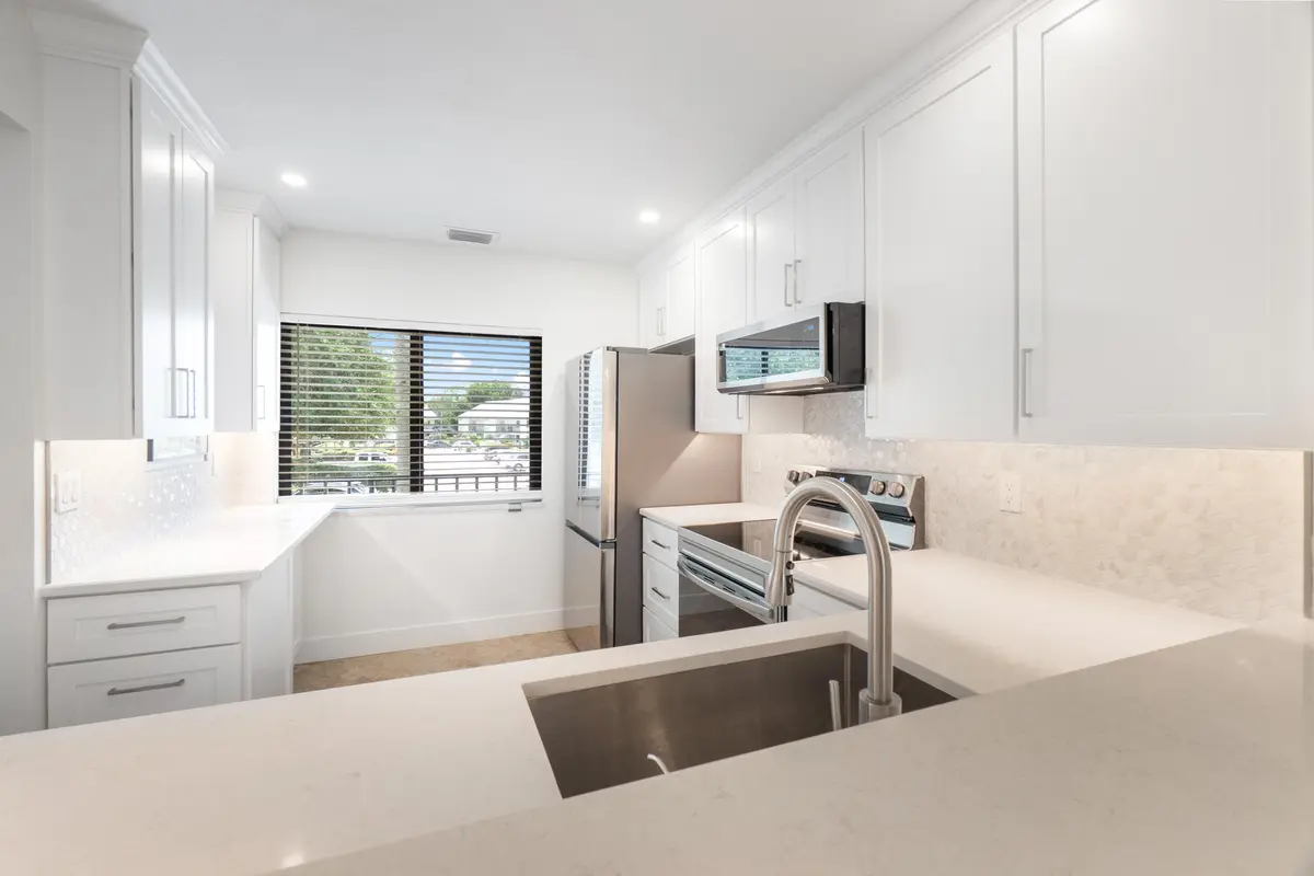 Estuary 108-008 at 2061 NW 21ST Terrace 108, Stuart