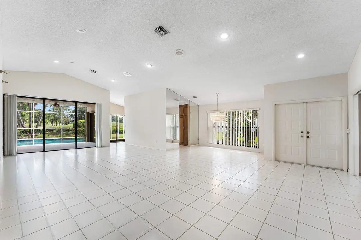 005-10991HighlandCircle-BocaRaton-FL-334 at 10991 HIGHLAND Circle, Boca Raton