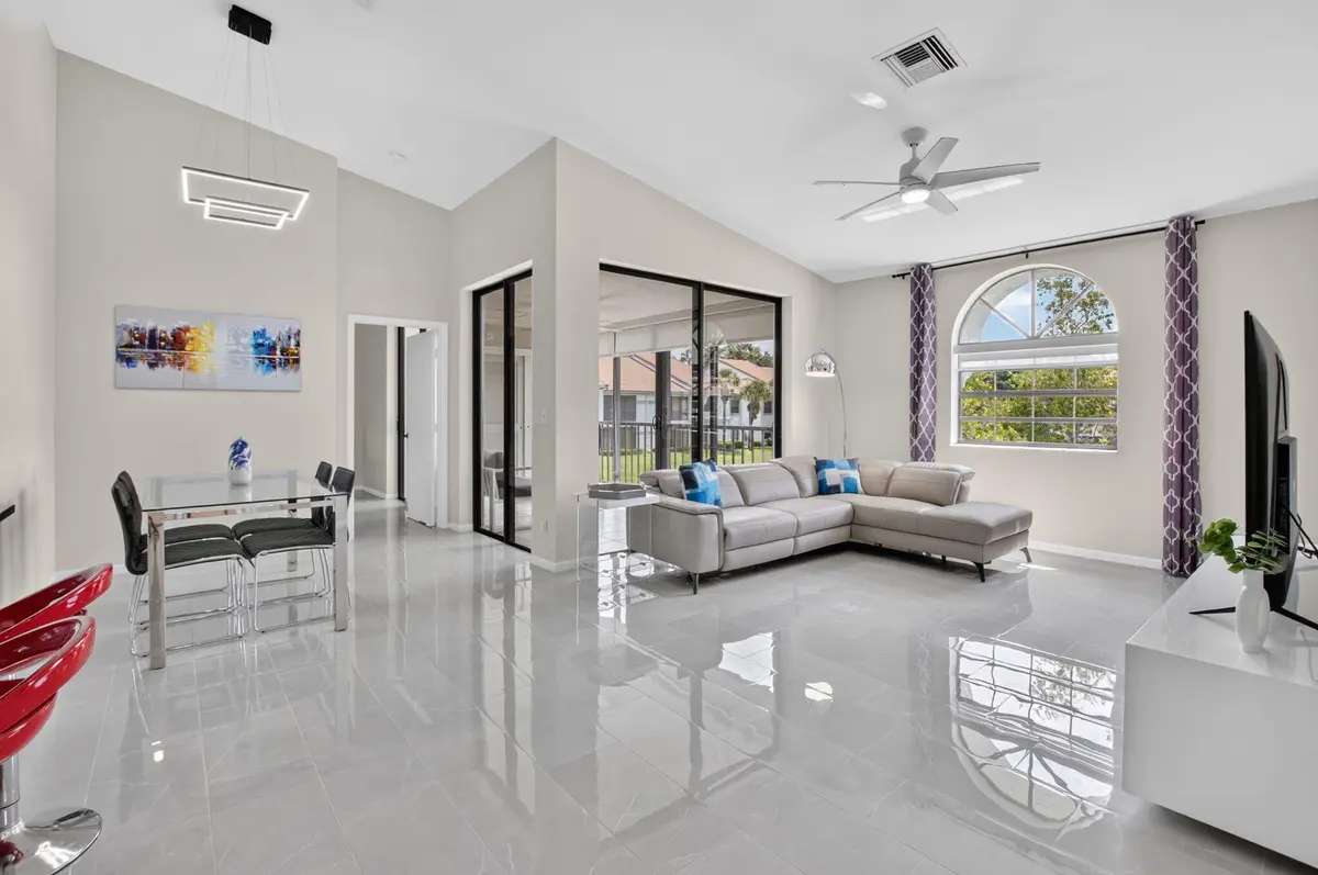 Living Space at 5406 Firenze Drive M, Boynton Beach