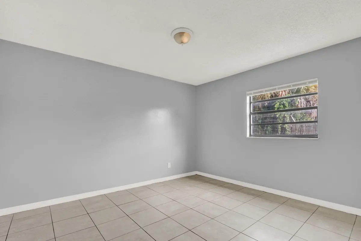 3208 LOUISIANA Avenue, Fort Pierce, FL – photo 6