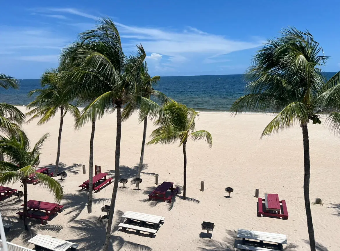 IMG_6002 at 111 BRINY Avenue 22-09, Pompano Beach
