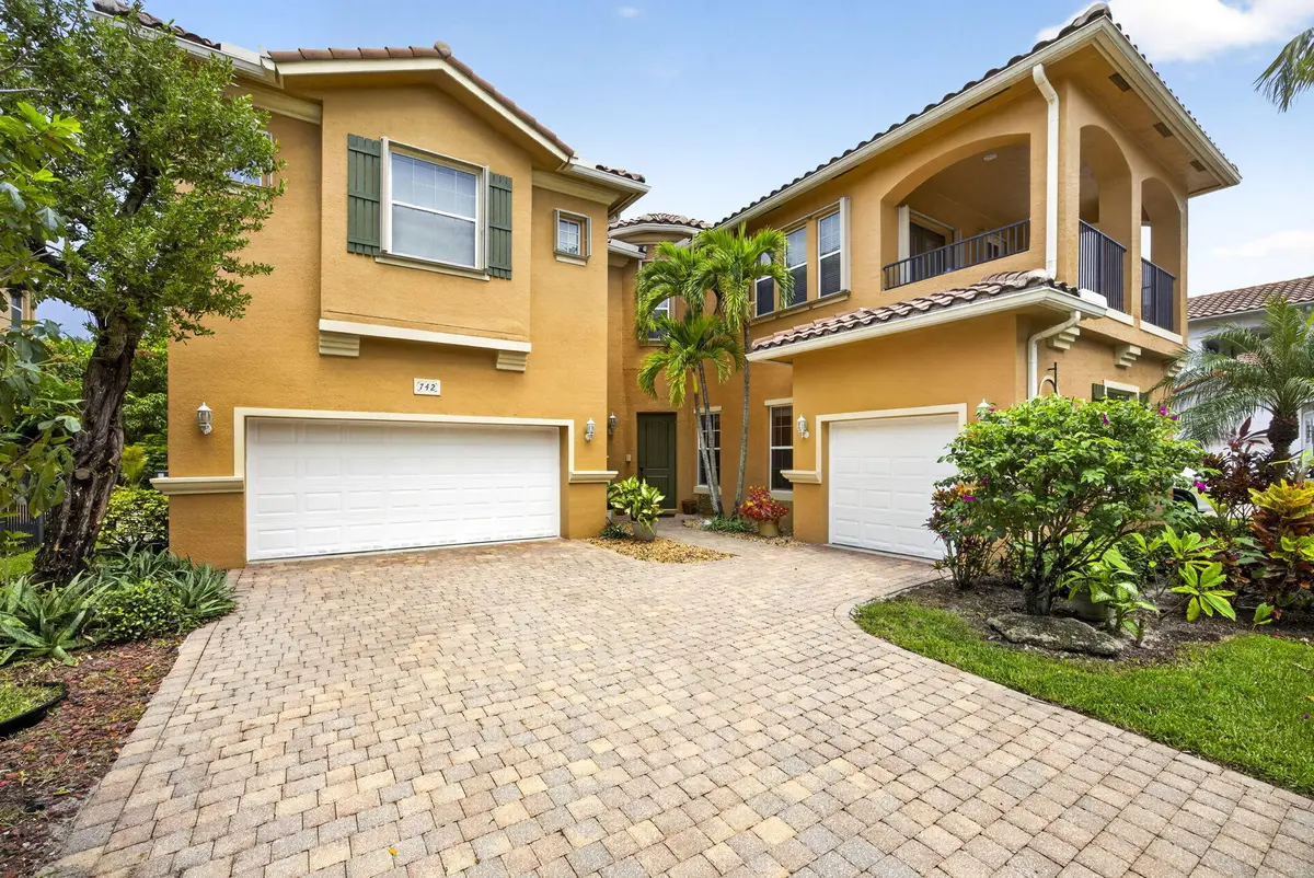 5-web-or-mls-BS1A0779 at 742 Cresta Circle, West Palm Beach