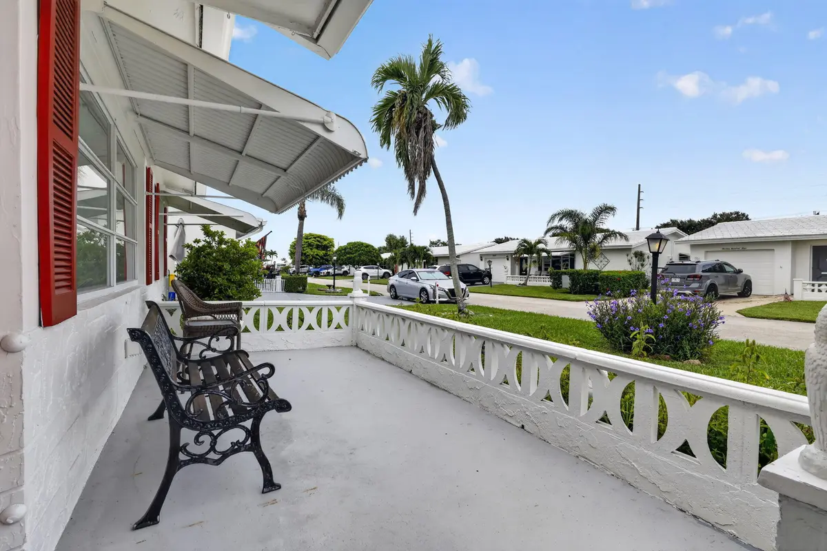 04_beyc6a74d14129235 at 1303 SW 15TH, Boynton Beach