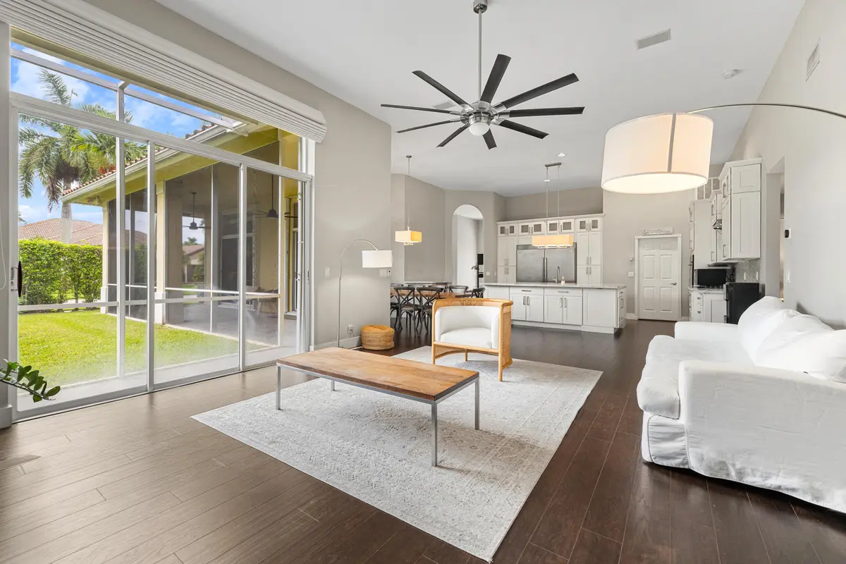 Family room at 10582 MAPLE CHASE Drive, Boca Raton