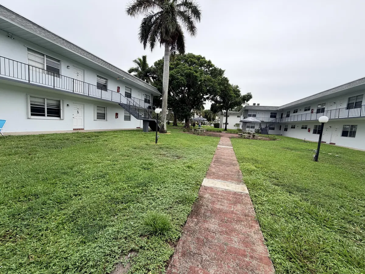 IMG_5162 at 6191 SW 37th Street Apt 114, Davie