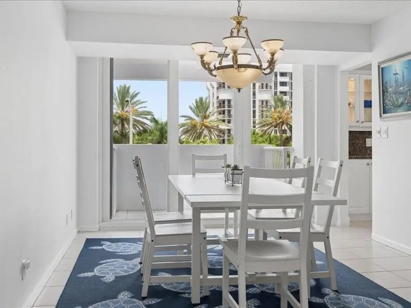 Diningroom at 1370 S OCEAN Boulevard 305, Pompano Beach
