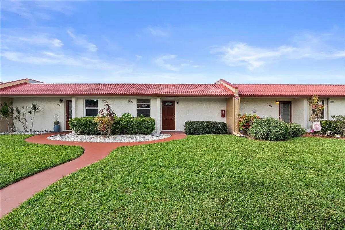 01-JLC_2173 at 154 Lake Barbara Drive, West Palm Beach