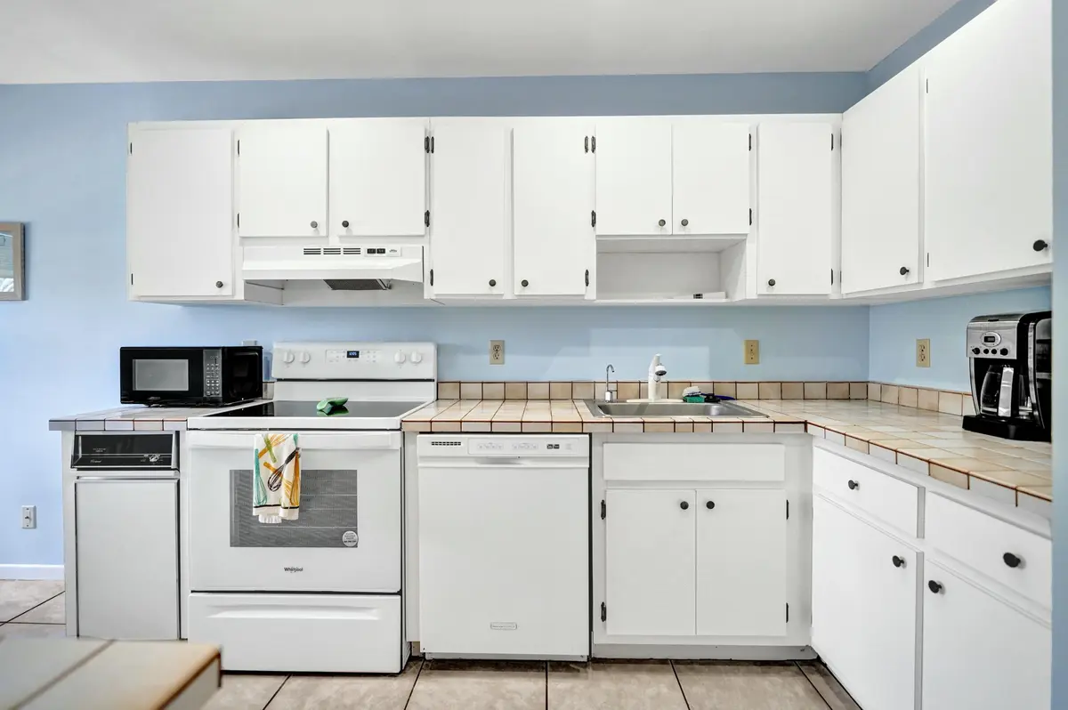 Kitchen at 19 STRATFORD Drive Unit F, Boynton Beach
