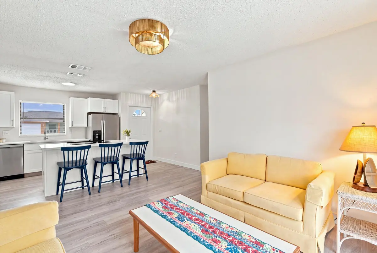 Living at 1355 23rd Place, Vero Beach