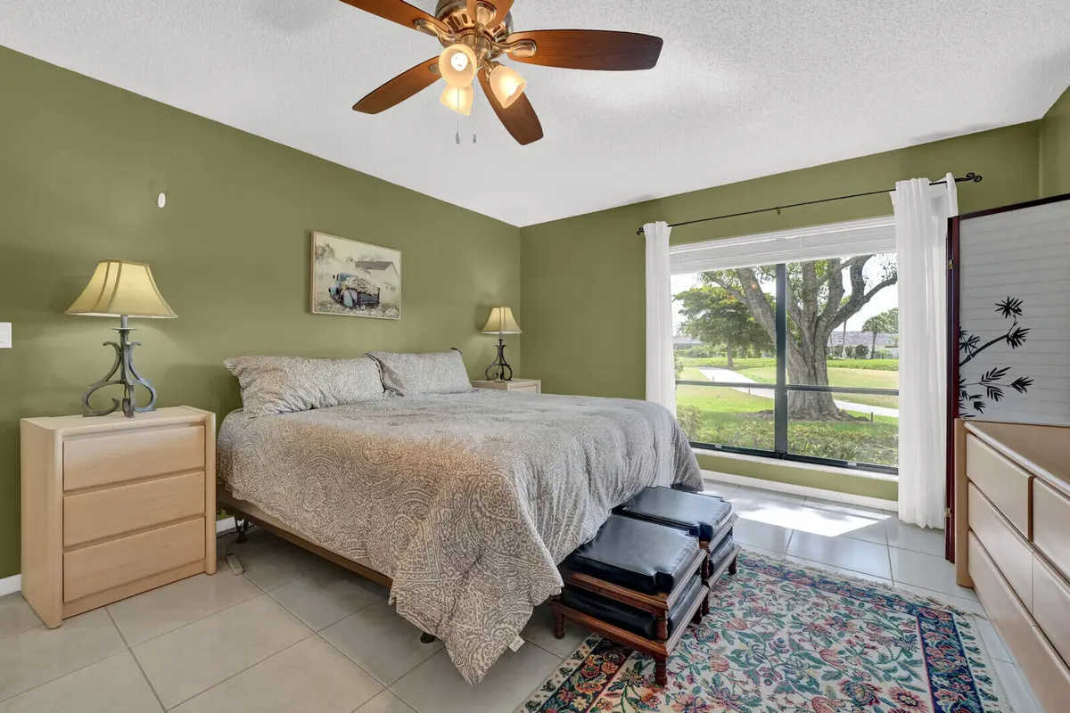 19_Image_19_mls at 5569 Lakeview Mews Drive, Boynton Beach