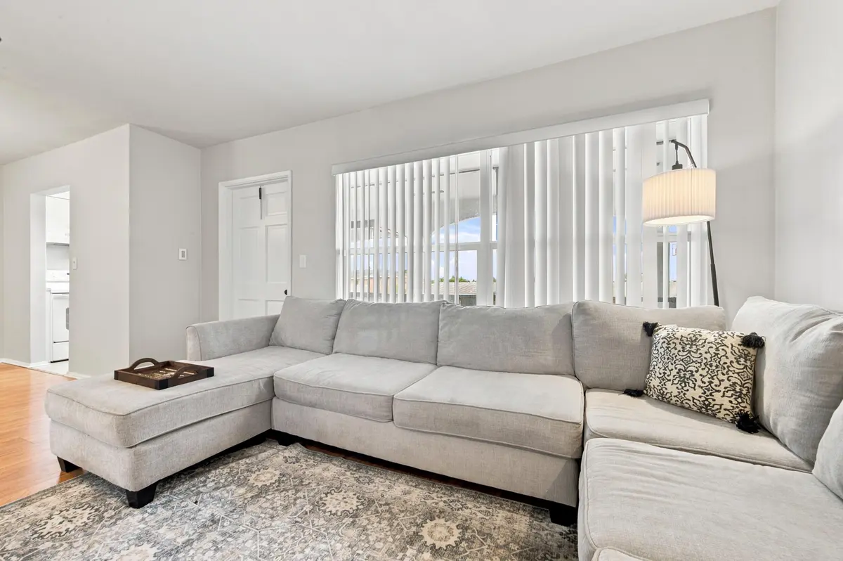 6__d4s5574 at 651 PINE Drive 309, Pompano Beach