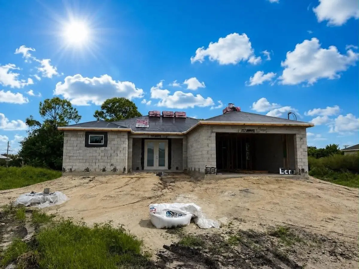985af177-61b8-4ce5-a90e-02b198bf0df1 at 9036 86th Street, Vero Beach