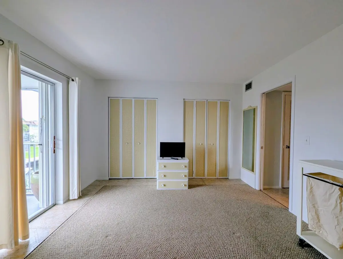 c6cad51c-d564-45d4-a373-ccfb32672918~1 at 131 Doolen Court 303, North Palm Beach