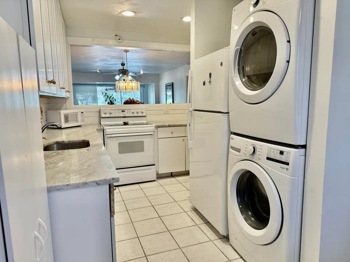 IMG_2067 at 1421 NW 19th Terrace 102, Delray Beach