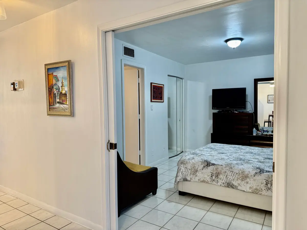 IMG_2063 at 1421 NW 19th Terrace 102, Delray Beach