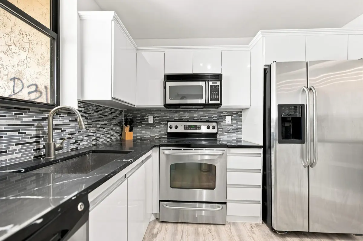 7 PH10 at 18181 NE 31st Court PH10, Aventura