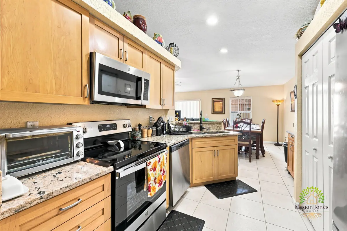 21_453a6331 at 5863 AZALEA Circle, West Palm Beach