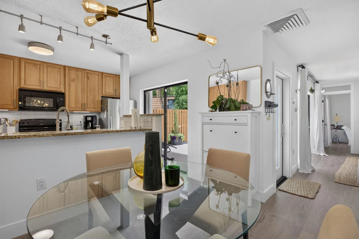 9113 SW 20th Ct A at 9113 SW 20th Court A, Davie