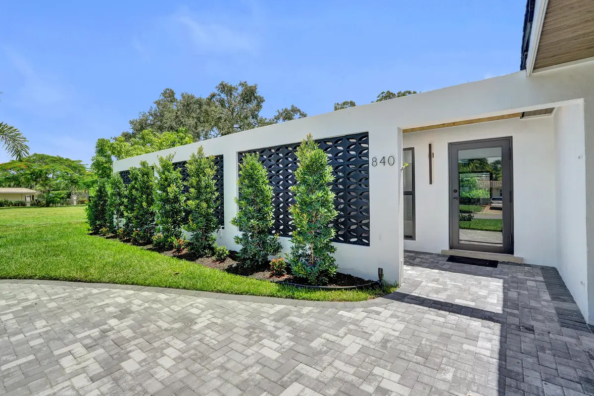 DSC01984 at 840 SW 3RD Street, Boca Raton