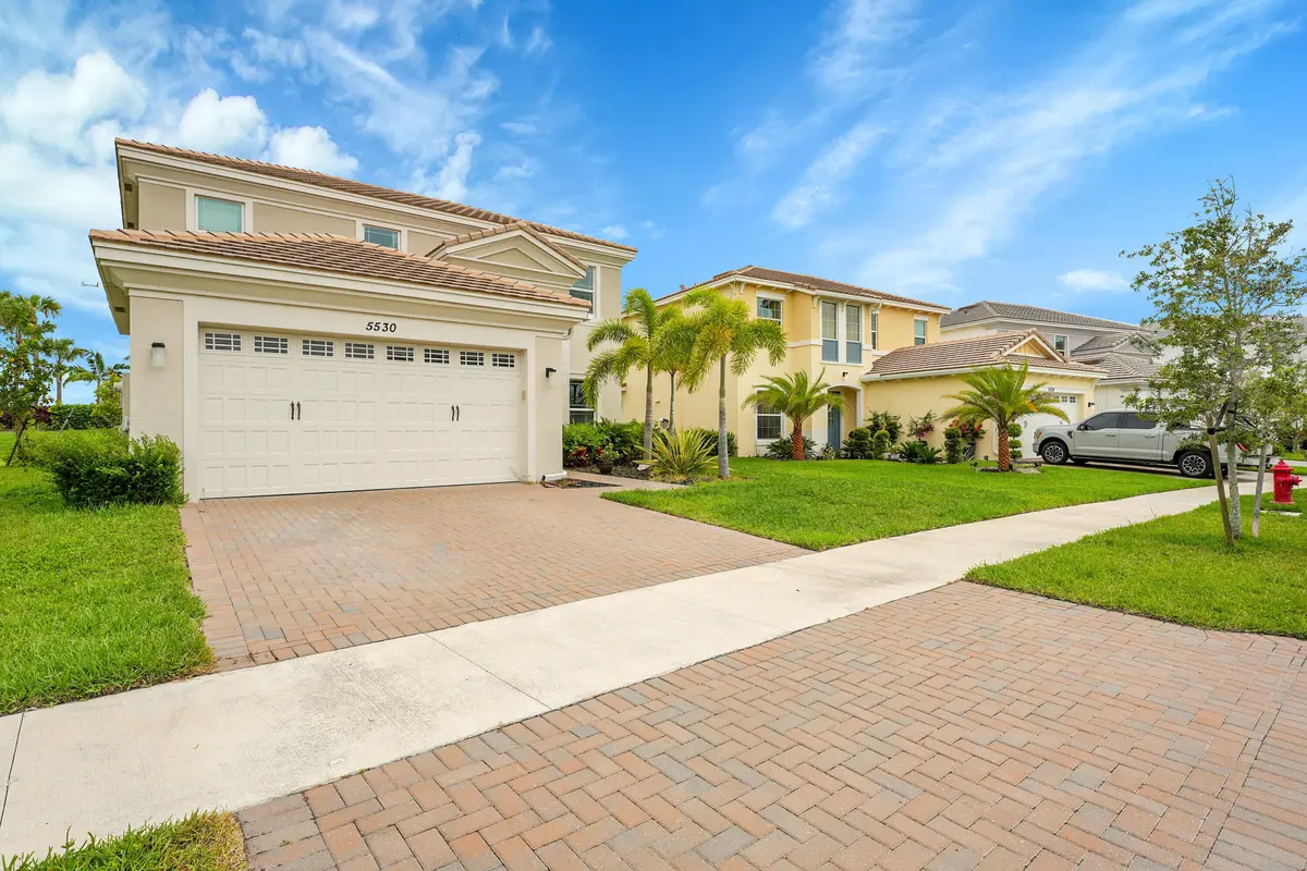 5530 1 at 5530 Macoon Way, Westlake