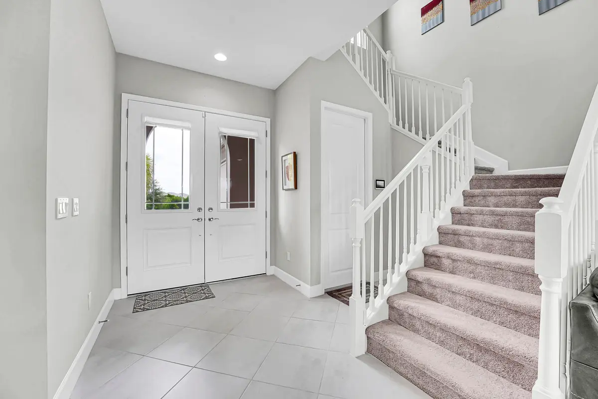 5530 4 at 5530 Macoon Way, Westlake