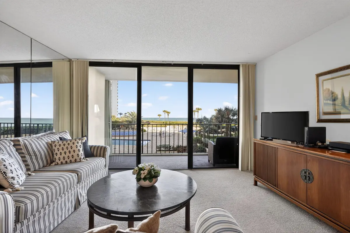 34-web-or-mls-_MLP7444 at 100 OCEAN TRAIL Way 204, Jupiter