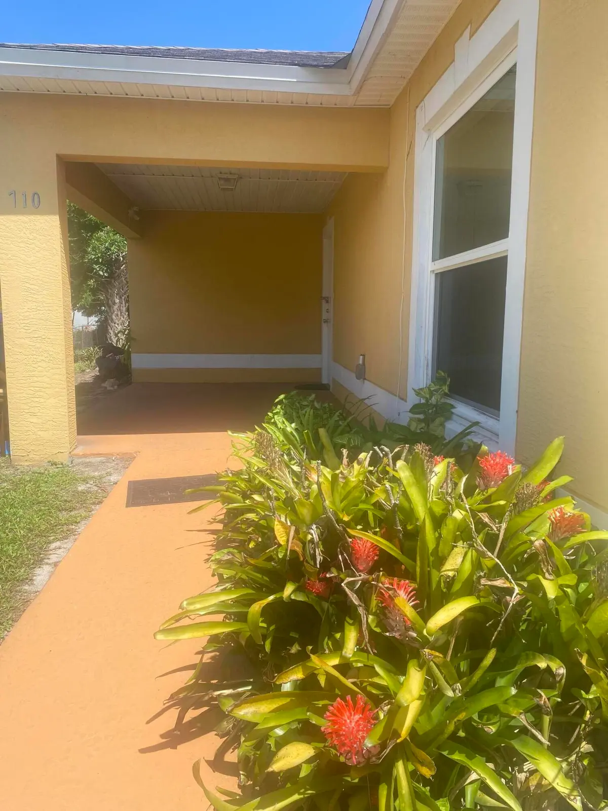 Front Walk Way at 710 N 23rd Street, Fort Pierce