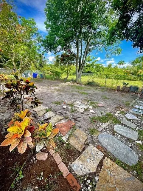 Photo 4 at 121 NW 7TH Court, Deerfield Beach