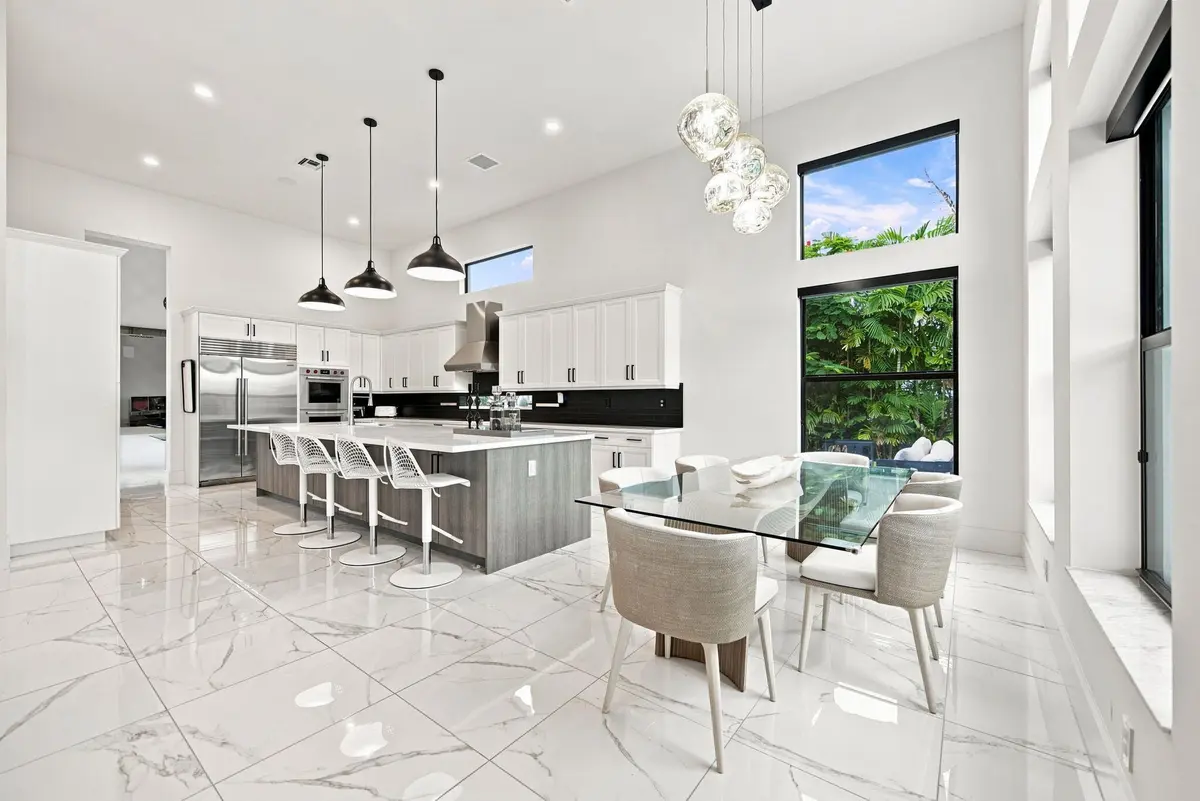 19-web-or-mls-6924-n-stillwater-shores-d at 6924 N STILLWATER SHORES Drive, Davie