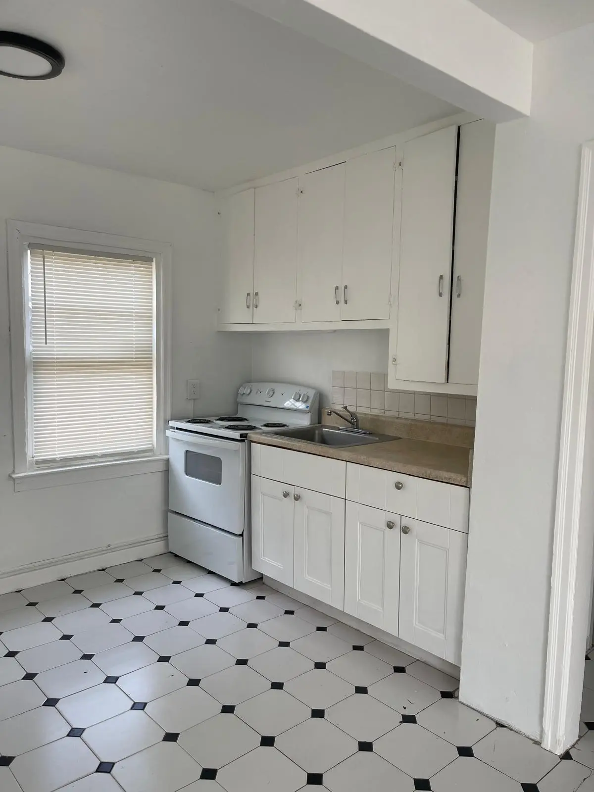 216d10bf-8076-4606-a14c-dde71868a743 at 715 8th Avenue, Lake Worth Beach