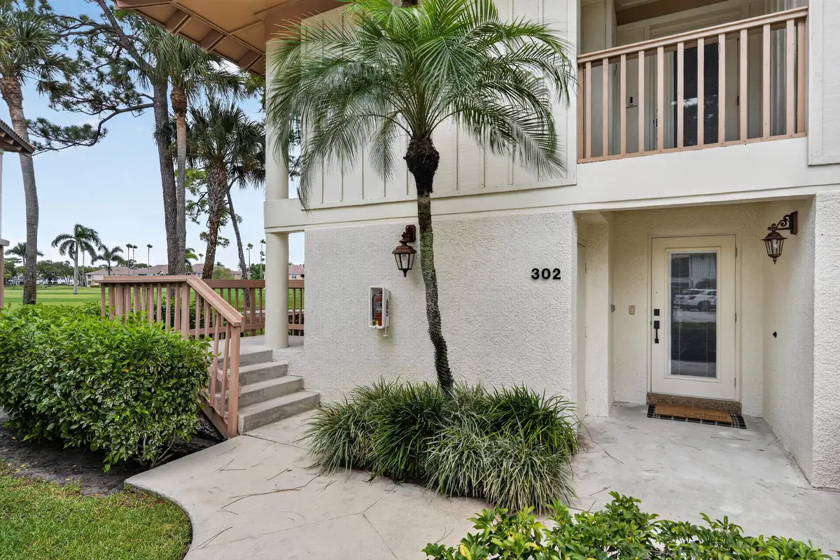 2-print-_MLP7691 at 302 Brackenwood Circle, Palm Beach Gardens