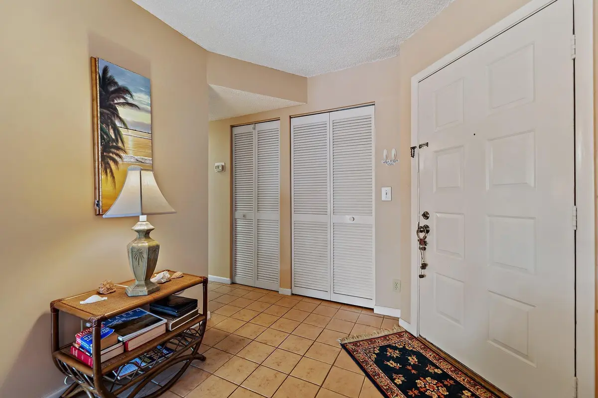 001-1605US1NB104-Jupiter-FL-SMALL at 1605 S US Highway 1 B104, Jupiter