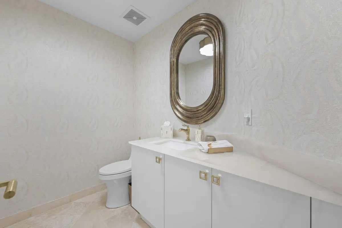 400 S. Ocean Blvd, Apt 25 - 40.jpg-FULL at 400 S Ocean Boulevard 25, Boca Raton