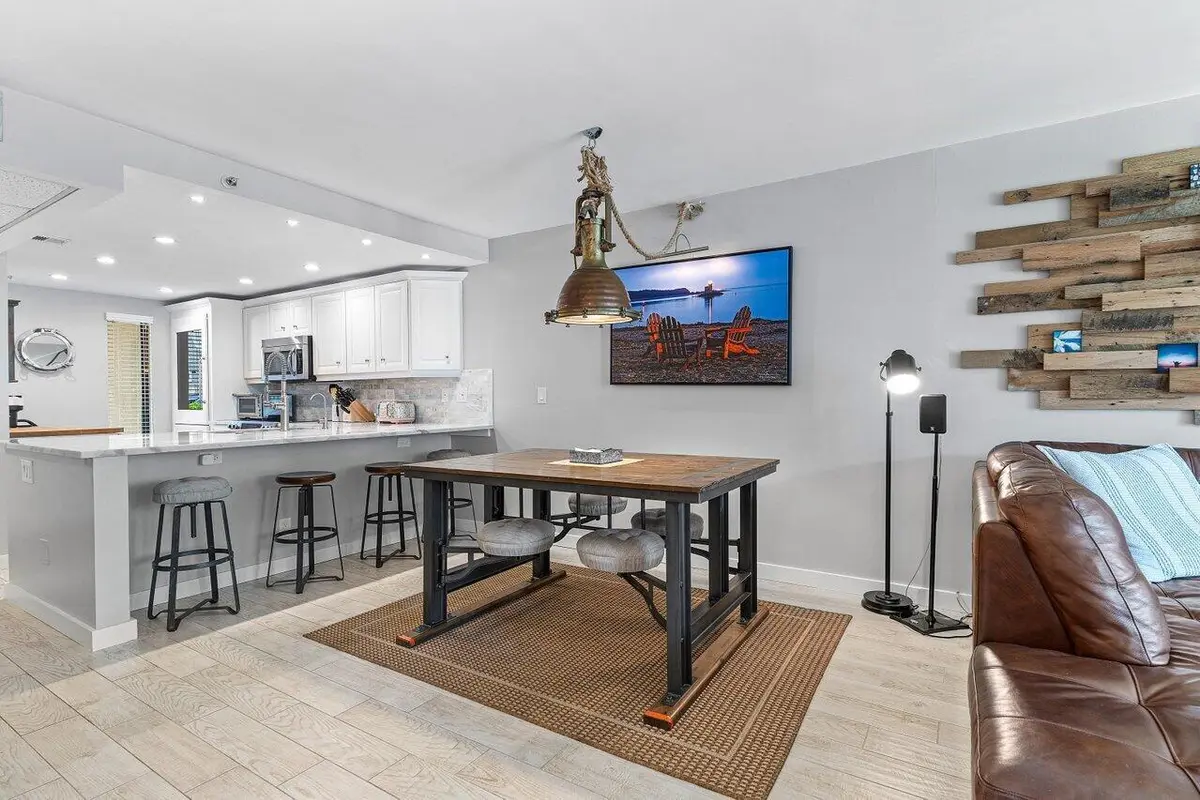 009-17RoyalPalmWay-1050-BocaRaton-FL-334 at 17 ROYAL PALM Way 105, Boca Raton