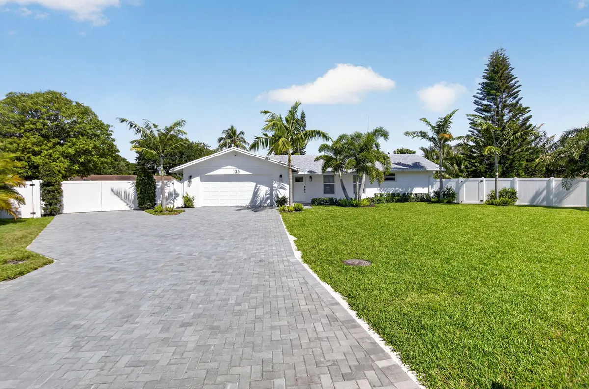 Exterior Front at 135 SE 28th Court, Boynton Beach