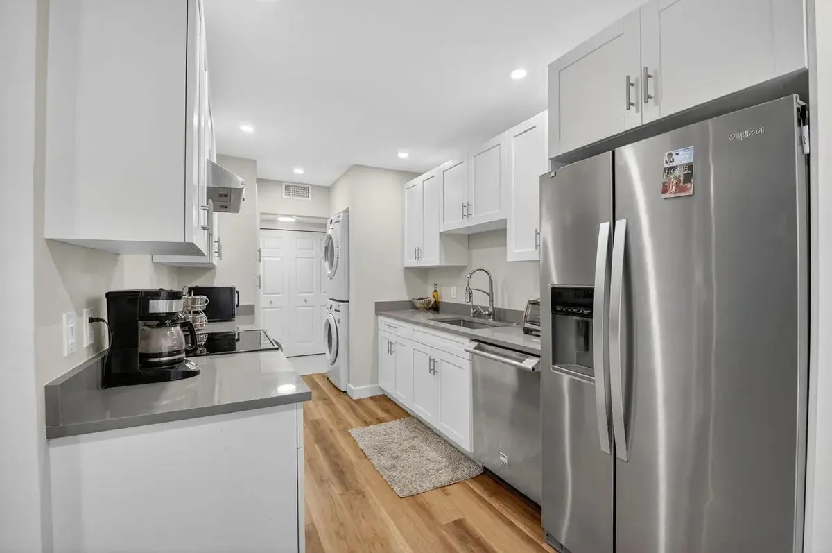 kitchen_1 at 6342 LONGBOAT Lane 201, Boca Raton