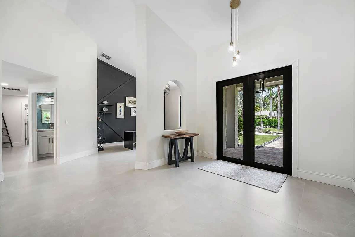 Front door inside at 14829 STIRRUP Lane, Wellington