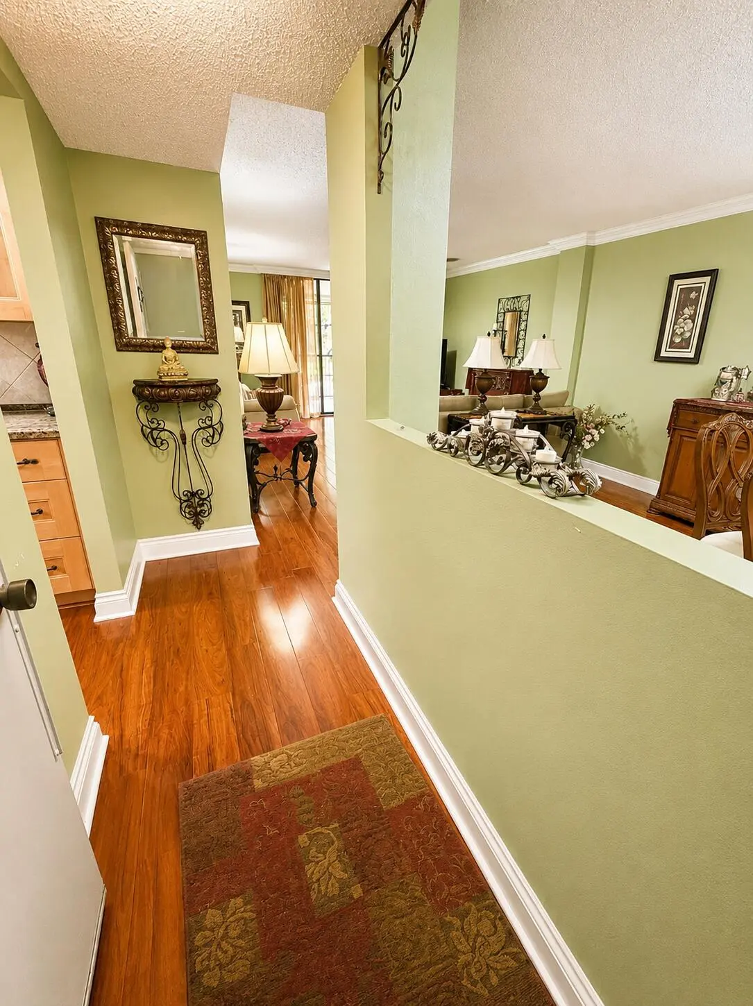 Entry Photo at 2812 N 46TH Avenue G265, Hollywood