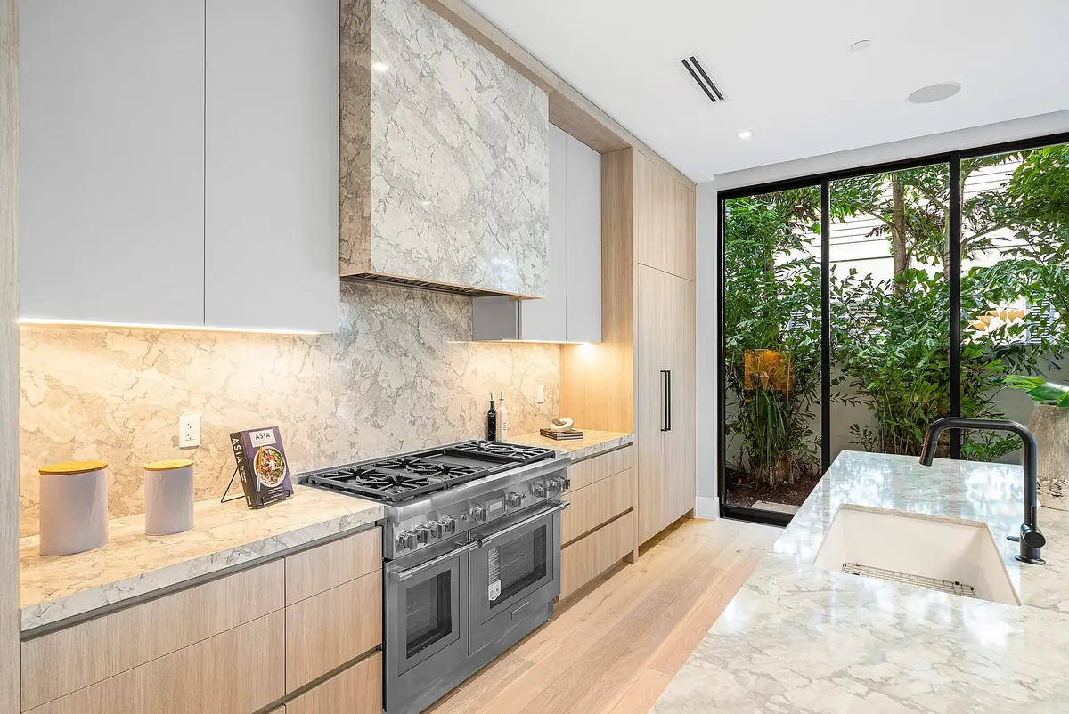 008-810AndrewsAvenue-DelrayBeach-FL-3348 at 810 Andrews Avenue, Delray Beach