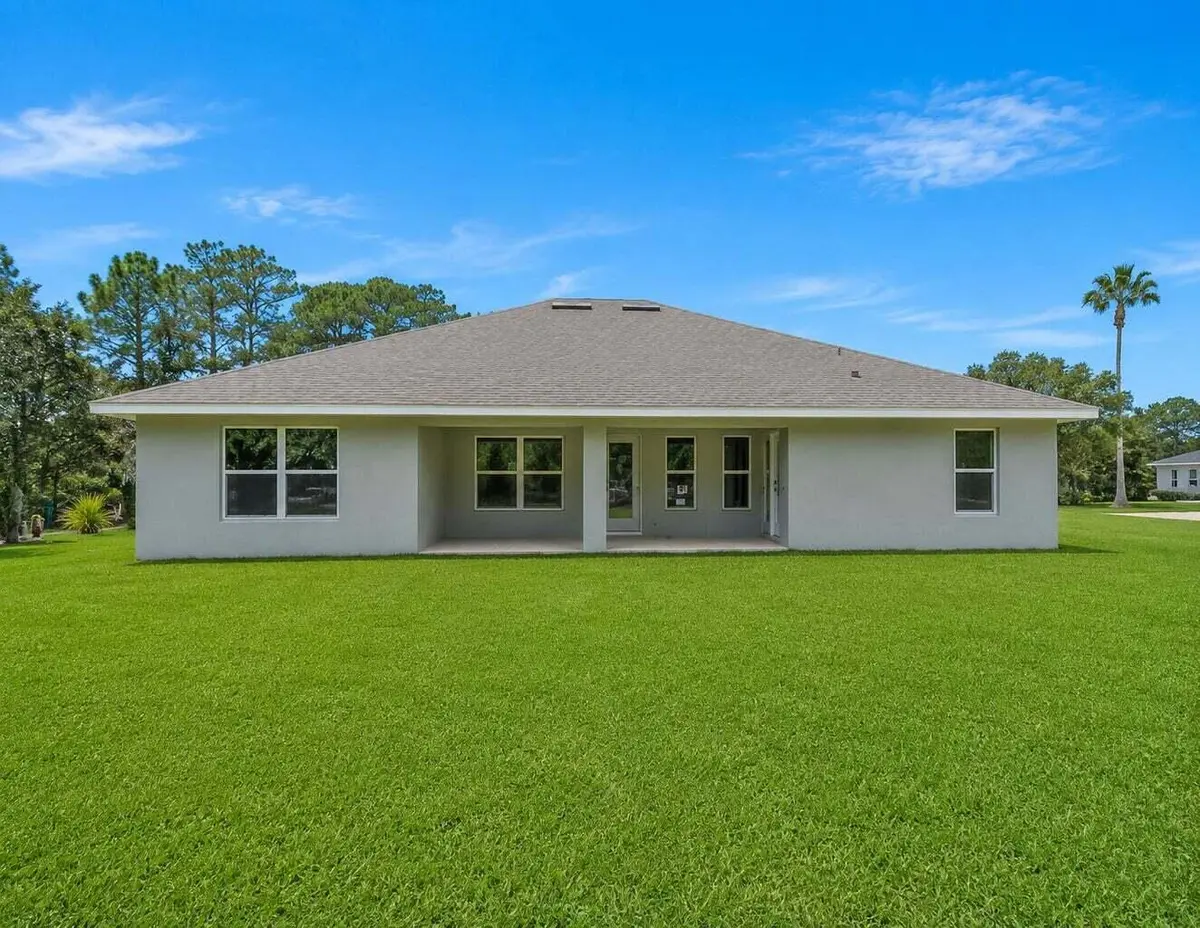 Back Yard at 292 SW Ridgecrest Drive, Port St. Lucie